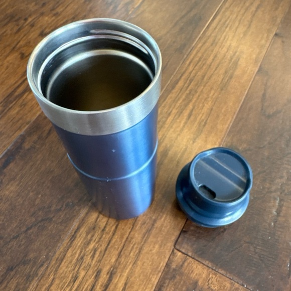 Stanley Travel Mug - Picture 3 of 4